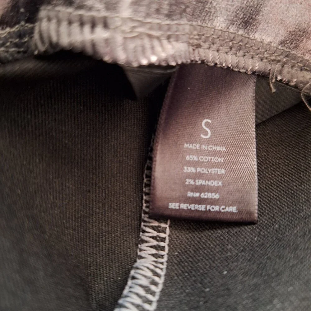 Simply Vera Coated-Denim Leggings - Picture 9 of 10